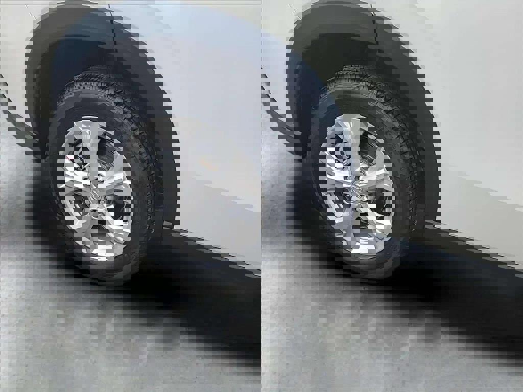 Used 2024 Honda HR-V LX image 27