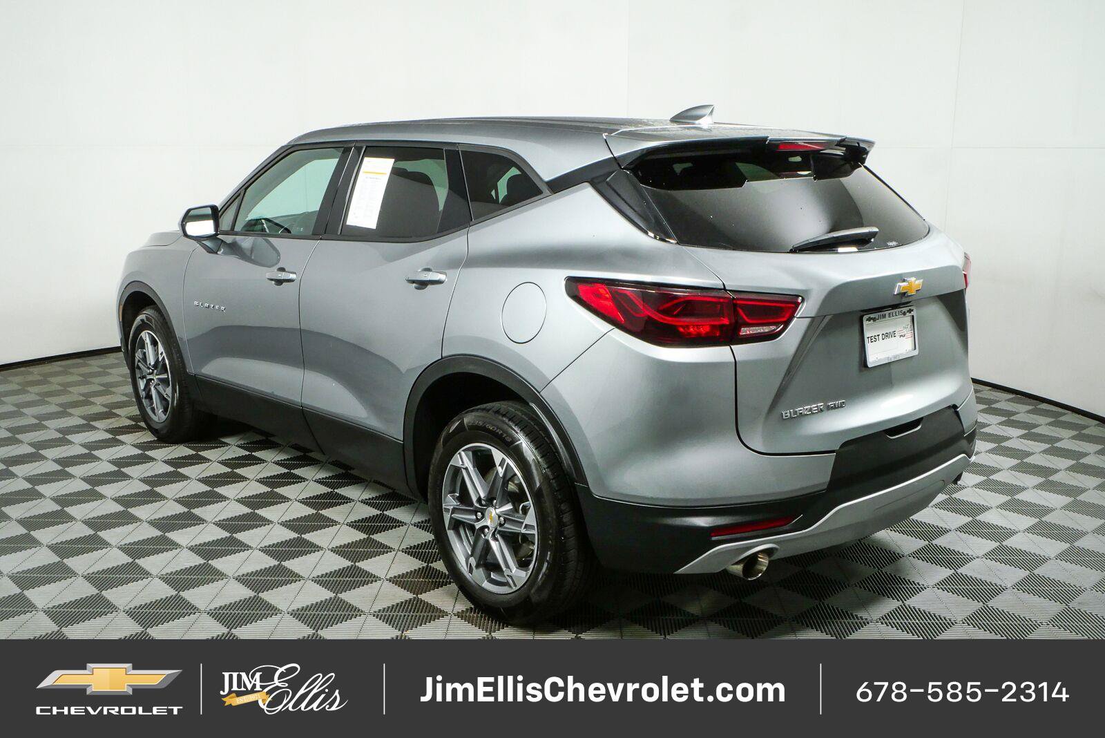 Certified 2025 Chevrolet Blazer LT AWD/4WD image 27