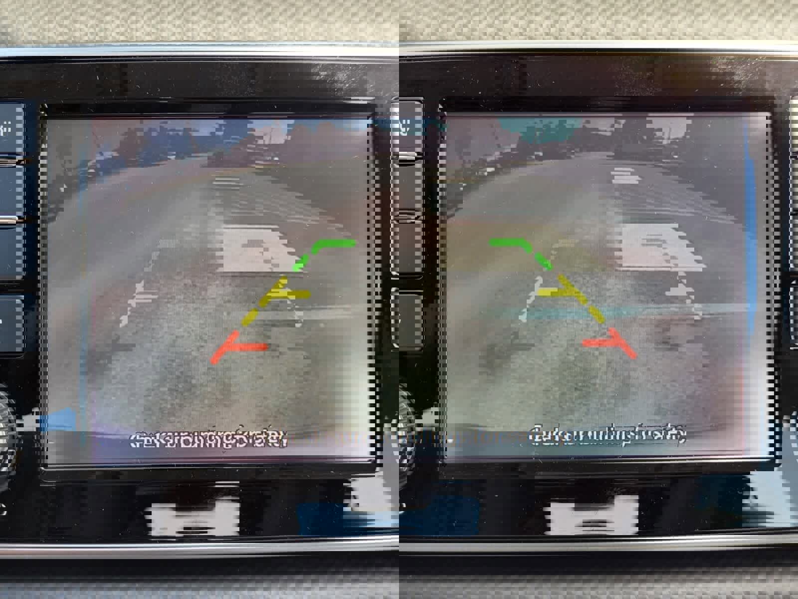 New 2025 Nissan Kicks Play S image 9