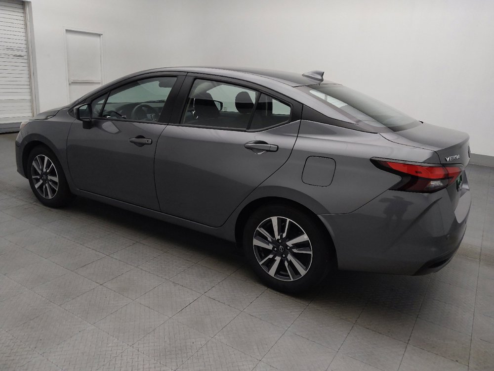 Used 2024 Nissan Versa SV FWD image 3