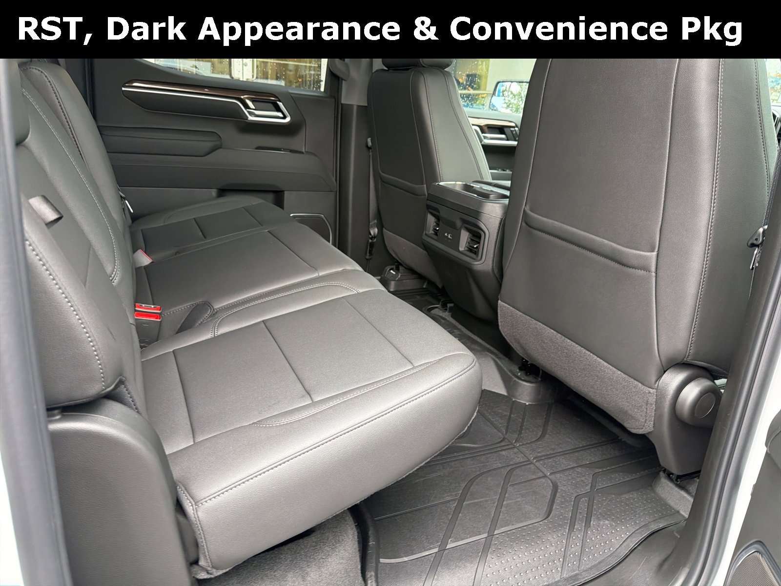 New 2026 Chevrolet Silverado 1500 RST w/ Dark Appearance Package image 23