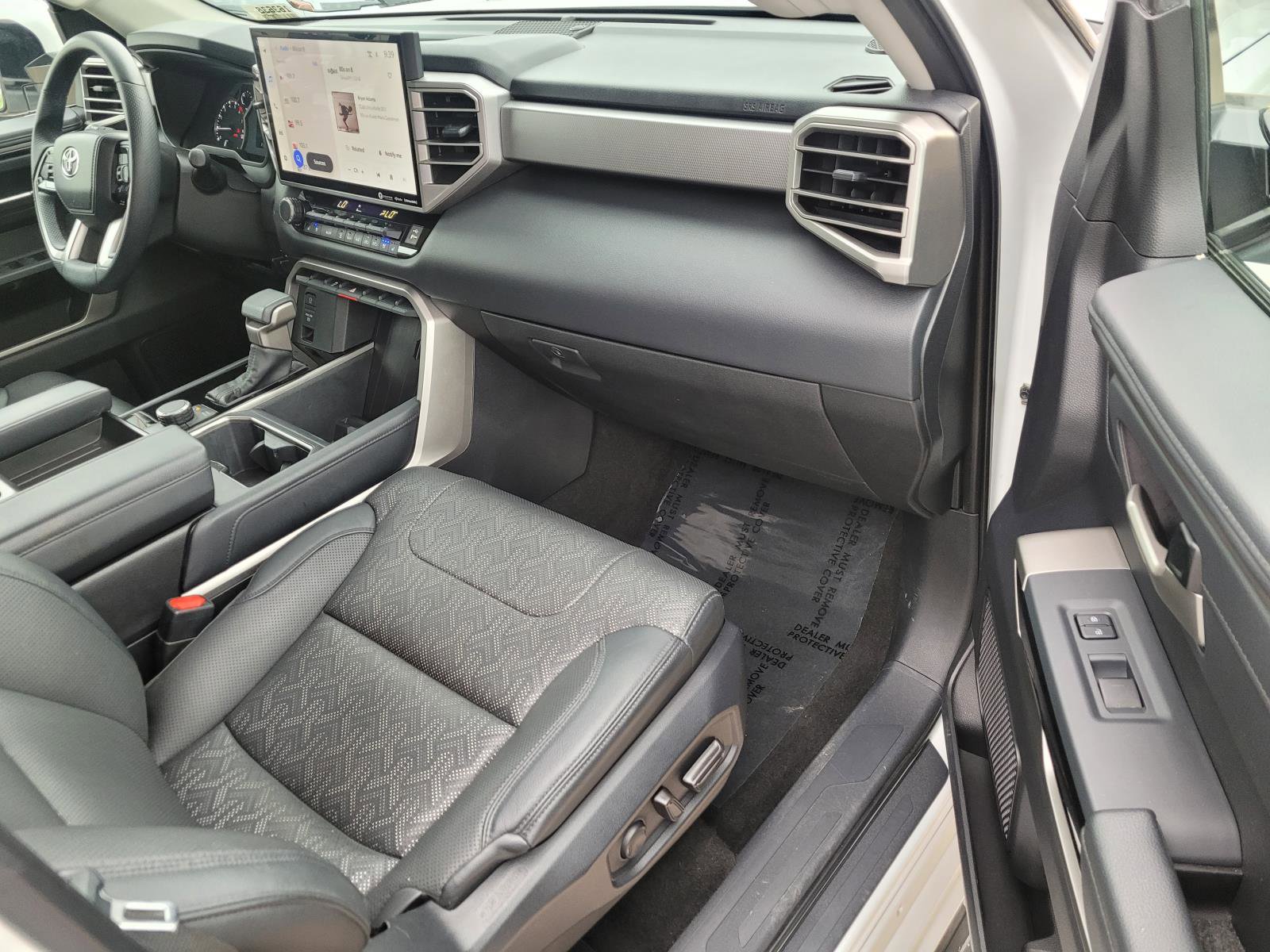 Used 2022 Toyota Tundra Limited RWD image 23