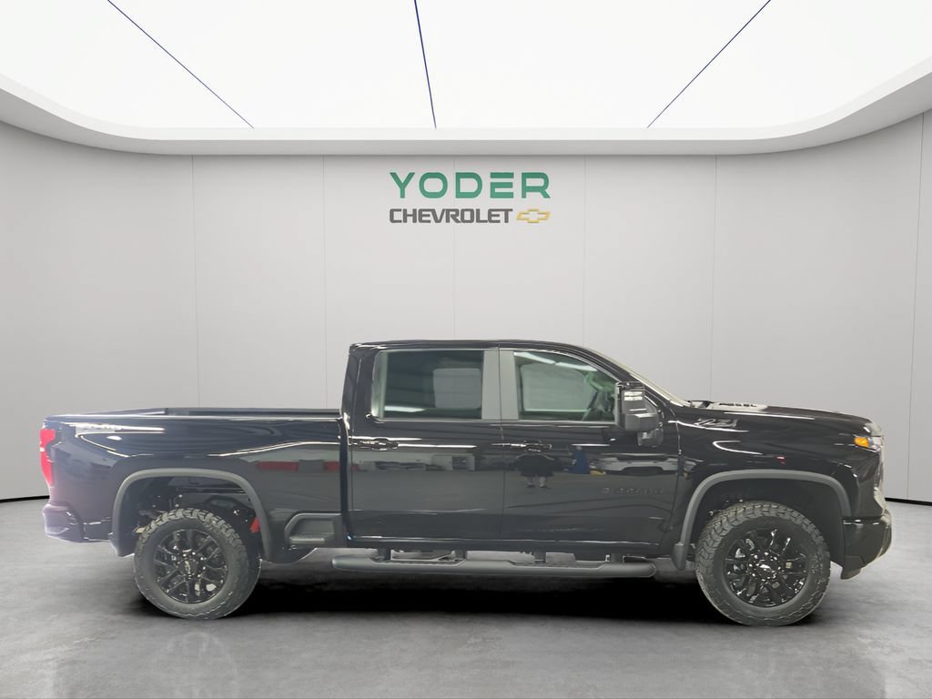New 2026 Chevrolet Silverado 3500 LT w/ Trail Boss Package AWD/4WD image 4