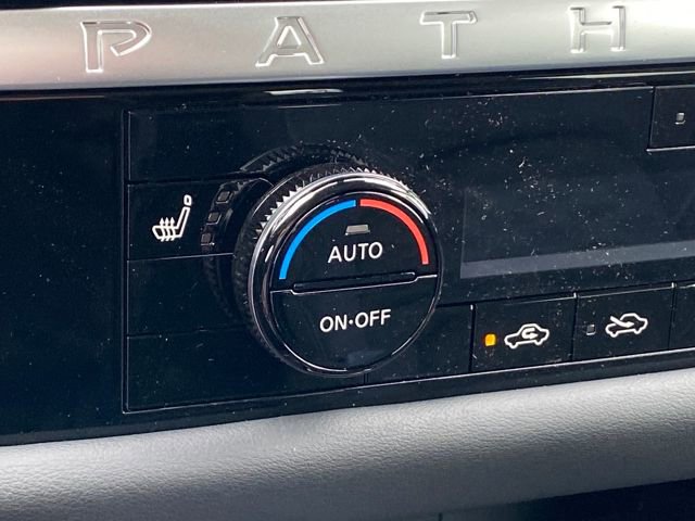 New 2026 Nissan Pathfinder SV image 21