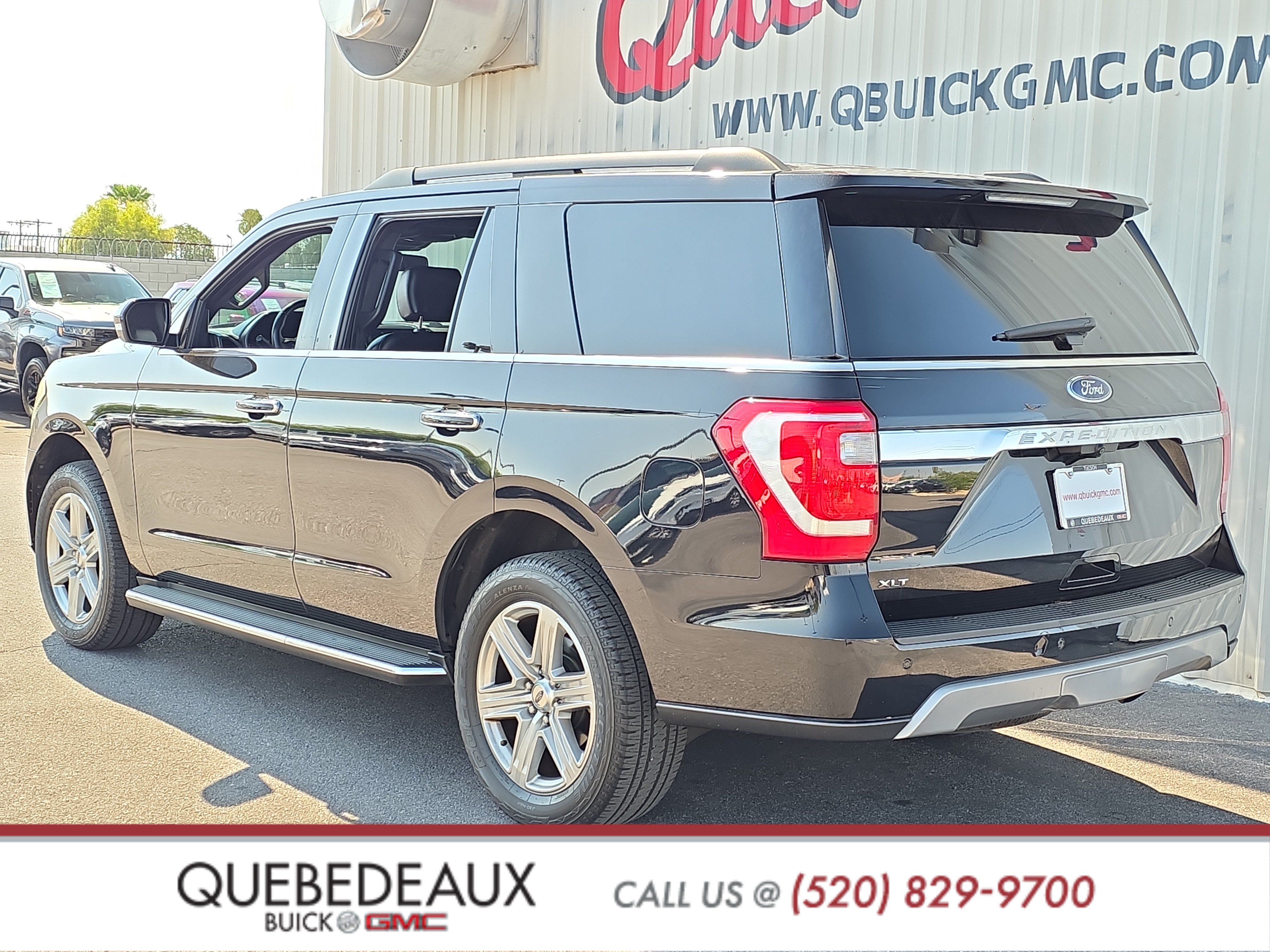Used 2019 Ford Expedition XLT w/ Equipment Group 202A RWD image 5