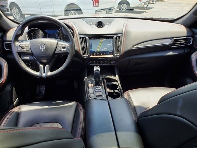 Used 2019 Maserati Levante Base image 13