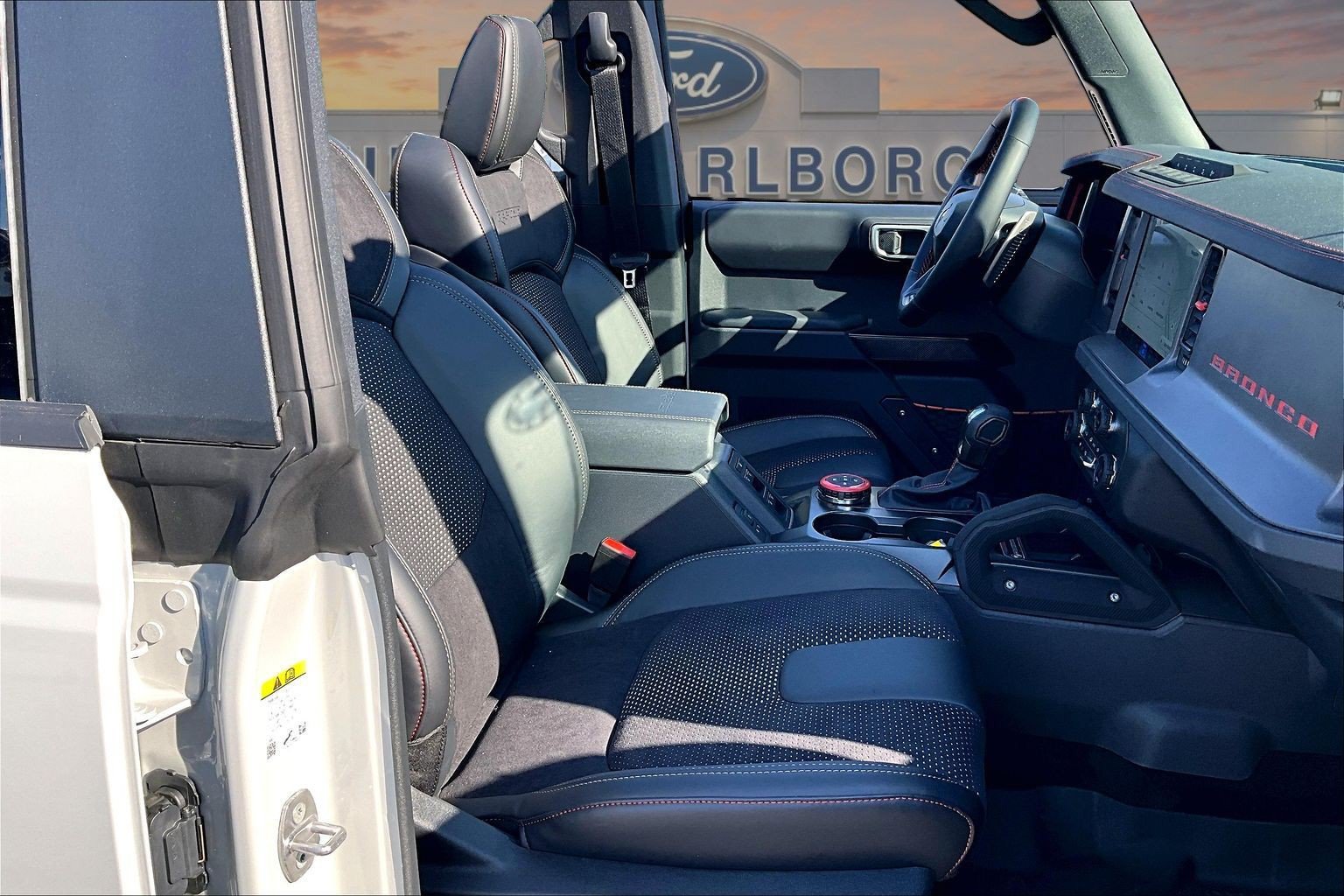 New 2026 Ford Bronco Raptor AWD/4WD image 8