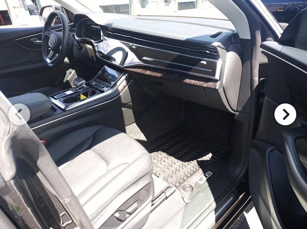 Used 2023 Audi Q8 Premium w/ Convenience Package AWD/4WD image 10