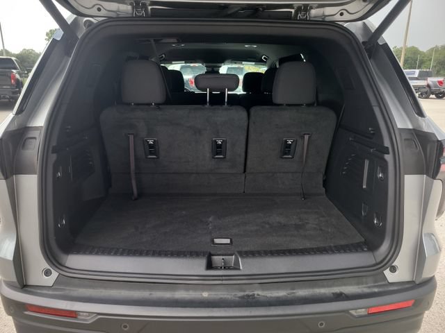 Used 2024 Chevrolet Traverse LS w/ LPO, Floor Liner Package FWD image 10