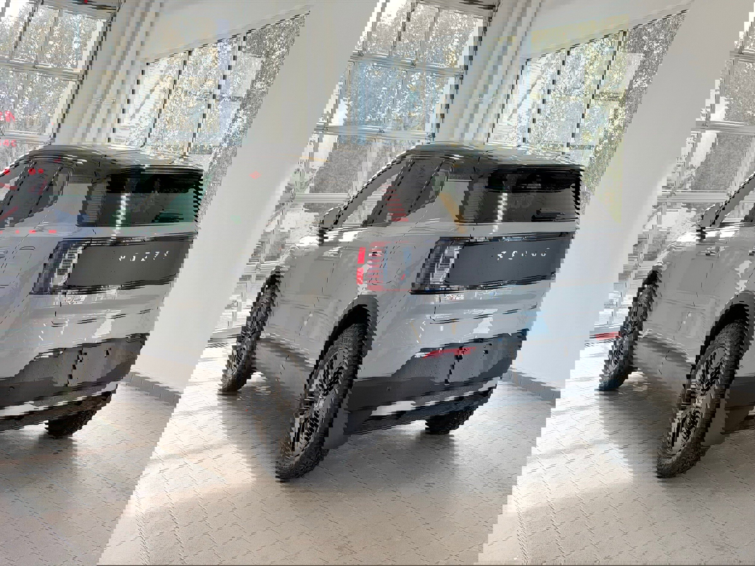 New 2026 Volvo EX30 Cross Country Ultra w/ Protection Package Premier image 9