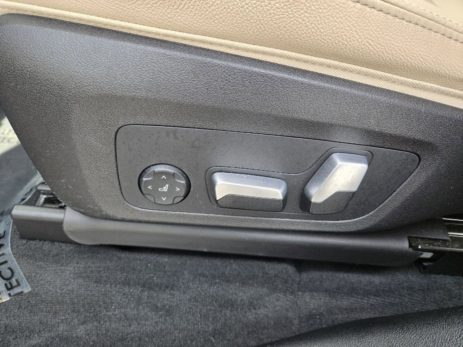 Used 2023 BMW X3 sDrive30i w/ Premium Package image 20