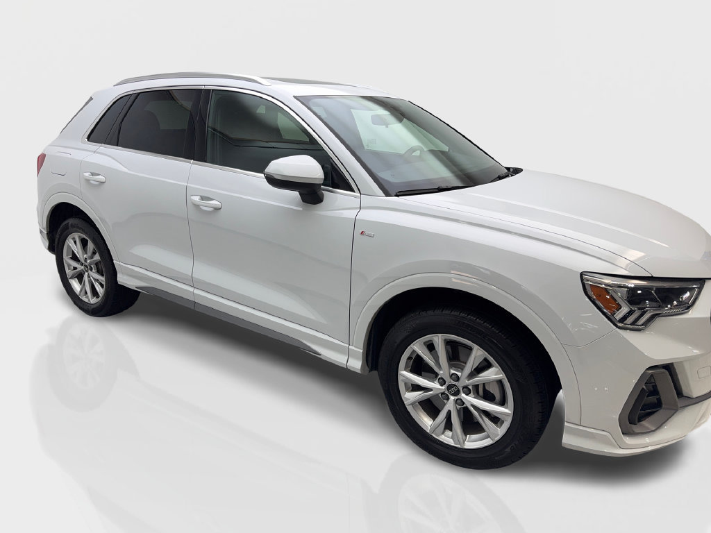 Used 2025 Audi Q3 2.0T Premium AWD/4WD image 14