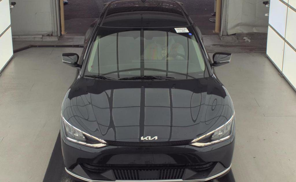 Certified 2024 Kia EV6 Light image 2