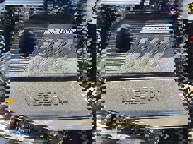 Used 2022 Nissan Rogue SV image 31