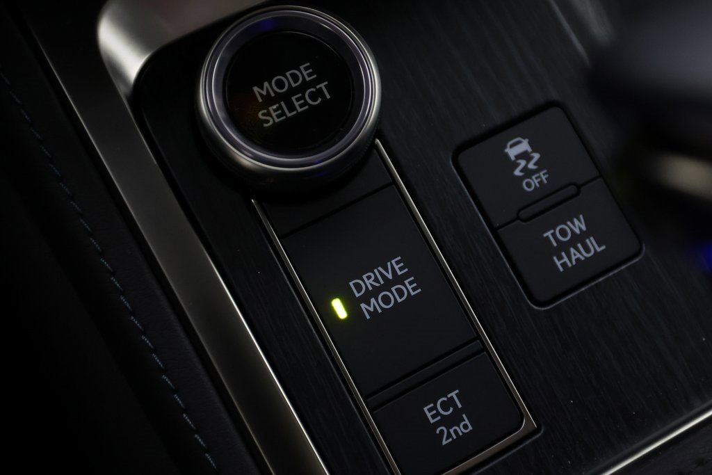 Used 2025 Lexus GX 550 image 29