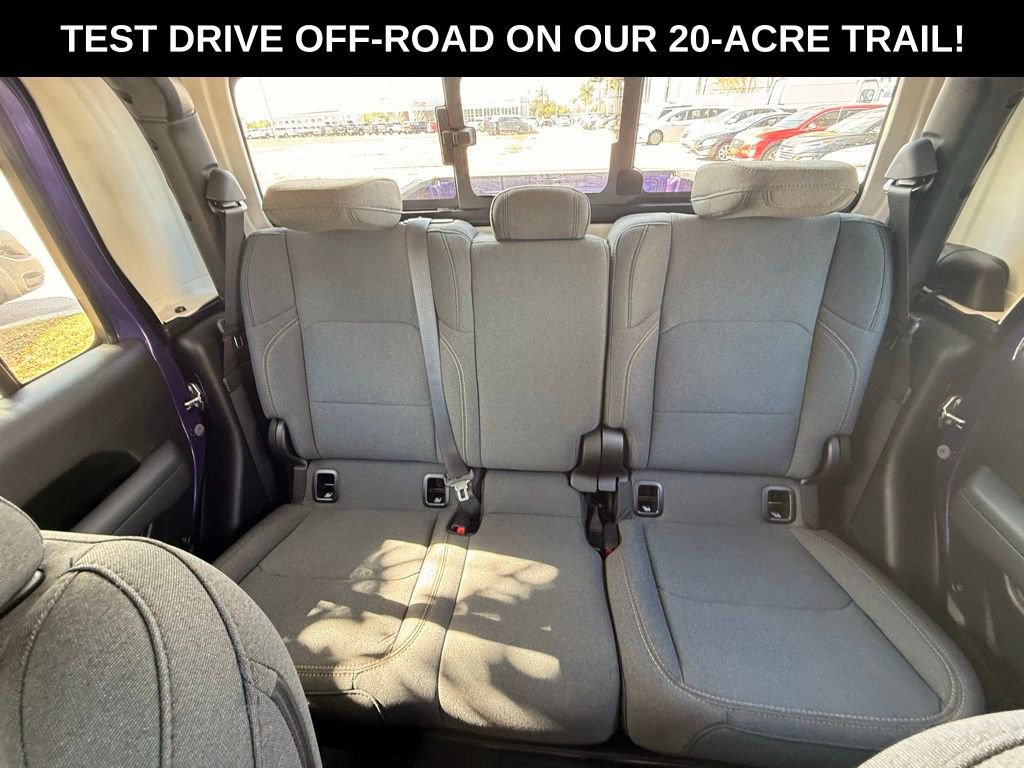 New 2026 Jeep Gladiator Sport image 25