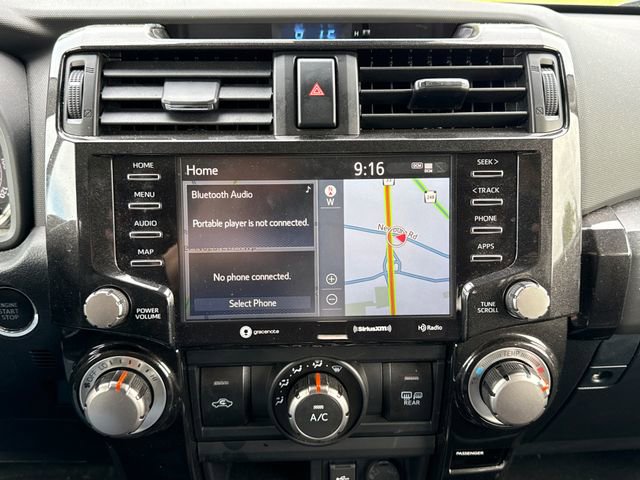 Used 2022 Toyota 4Runner TRD Off-Road Premium AWD/4WD image 29