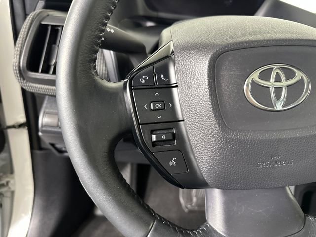 Used 2023 Toyota bZ4X XLE w/ Weather Package image 15
