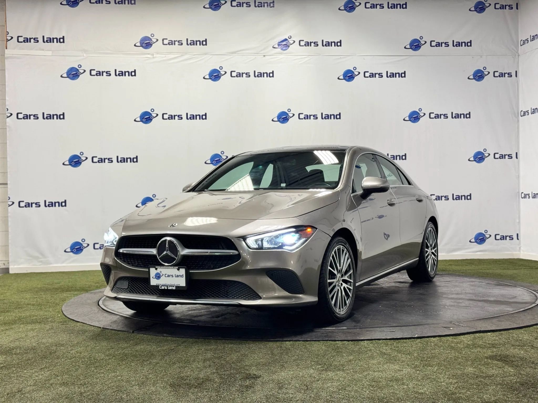 Used 2020 Mercedes-Benz CLA 250 4MATIC image 3