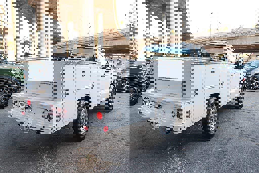 New 2026 Ford F350 XL w/ XL Chrome Package image 5