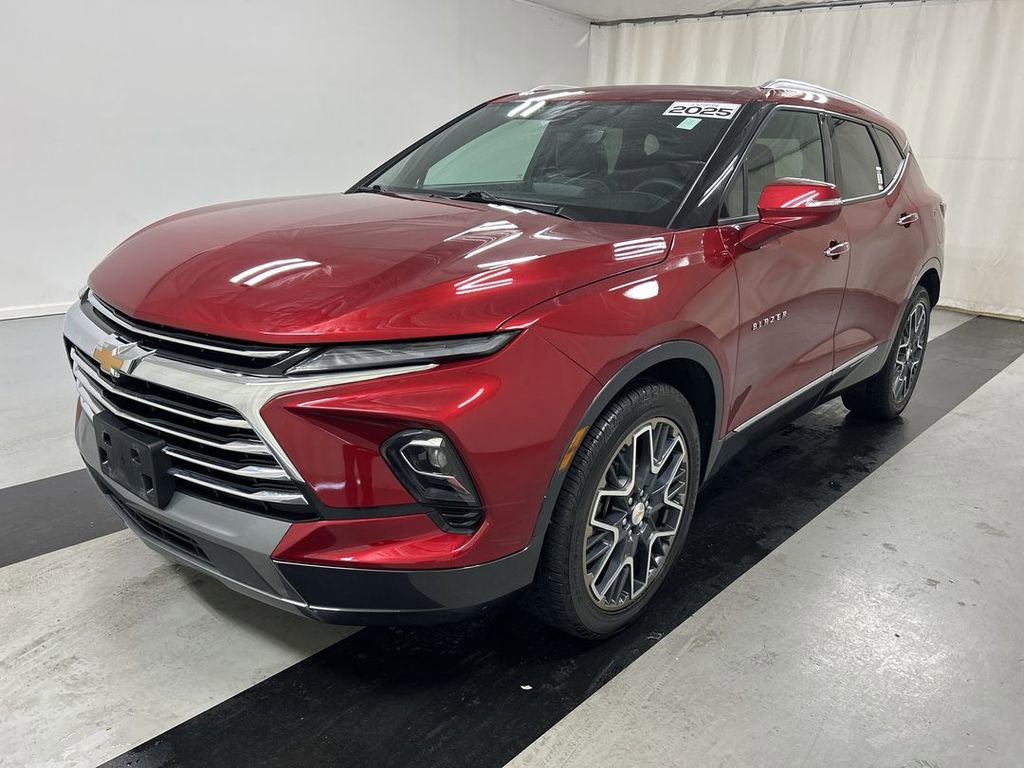 Certified 2025 Chevrolet Blazer Premier w/ Driver Confidence II Package image 6