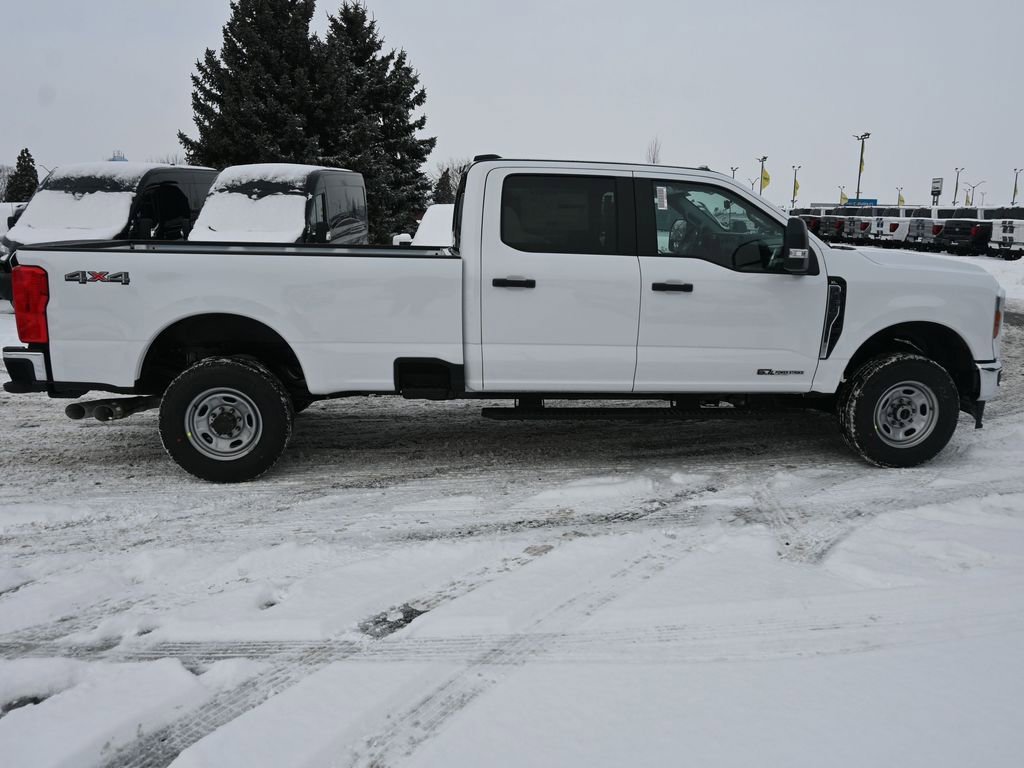 New 2026 Ford F350 XL w/ XL Chrome Package image 9