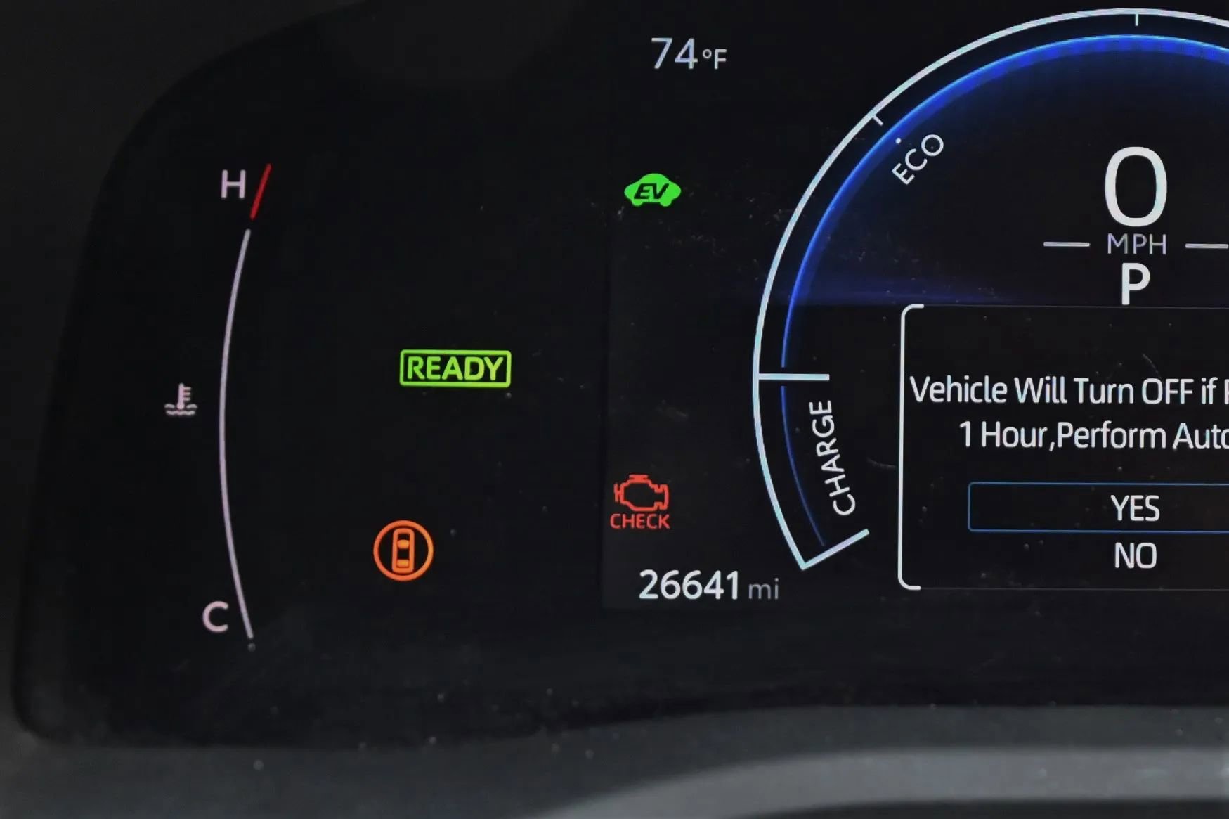 Used 2025 Toyota Camry SE image 10