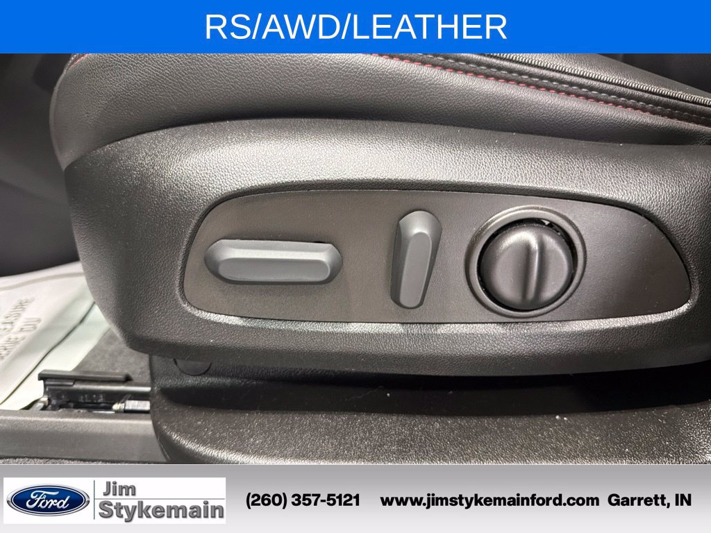 Used 2022 Chevrolet Traverse RS AWD/4WD image 16
