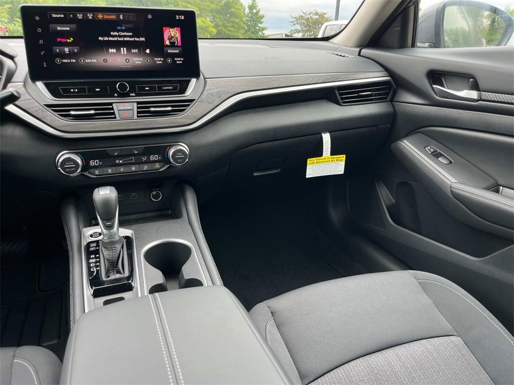 New 2025 Nissan Altima 2.5 SV w/ SV Premium Package image 14