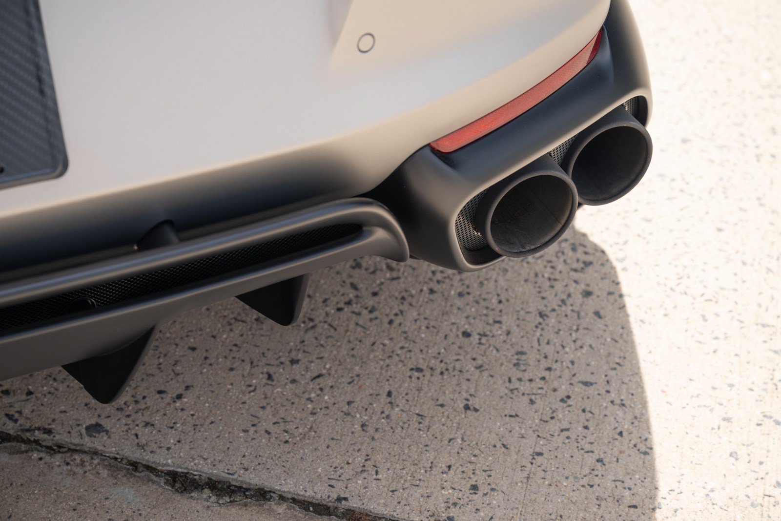 Used 2022 Ferrari 812 GTS RWD image 23
