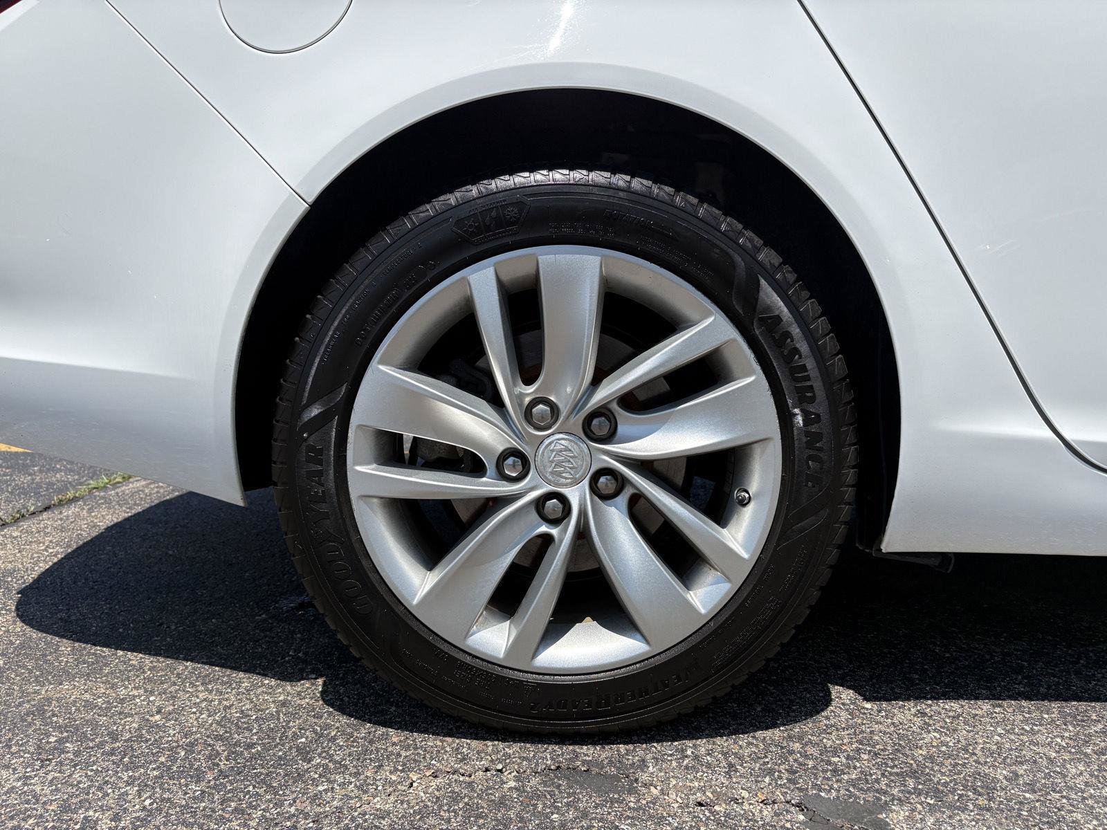 Used 2016 Buick Regal Premium FWD image 24