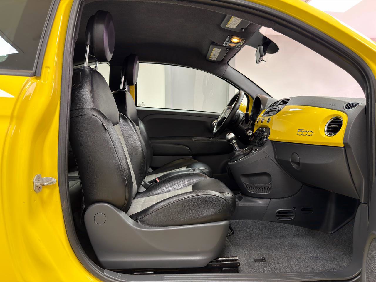 Used 2013 FIAT 500 Sport image 10