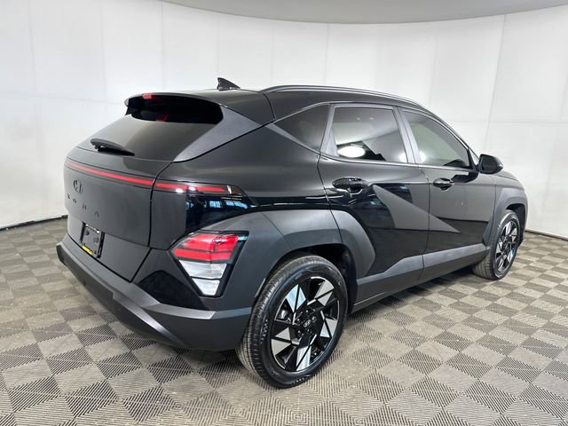 Used 2024 Hyundai Kona SEL image 3