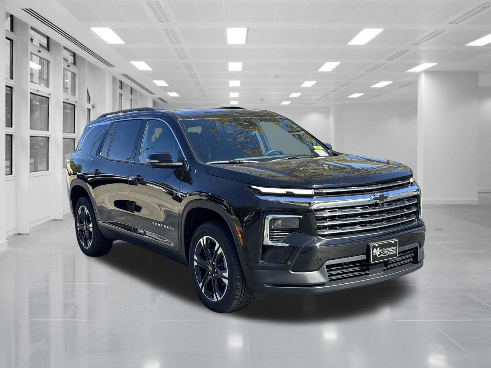 New 2027 Chevrolet Traverse LT w/ Enhanced Driving Package FWD image 3
