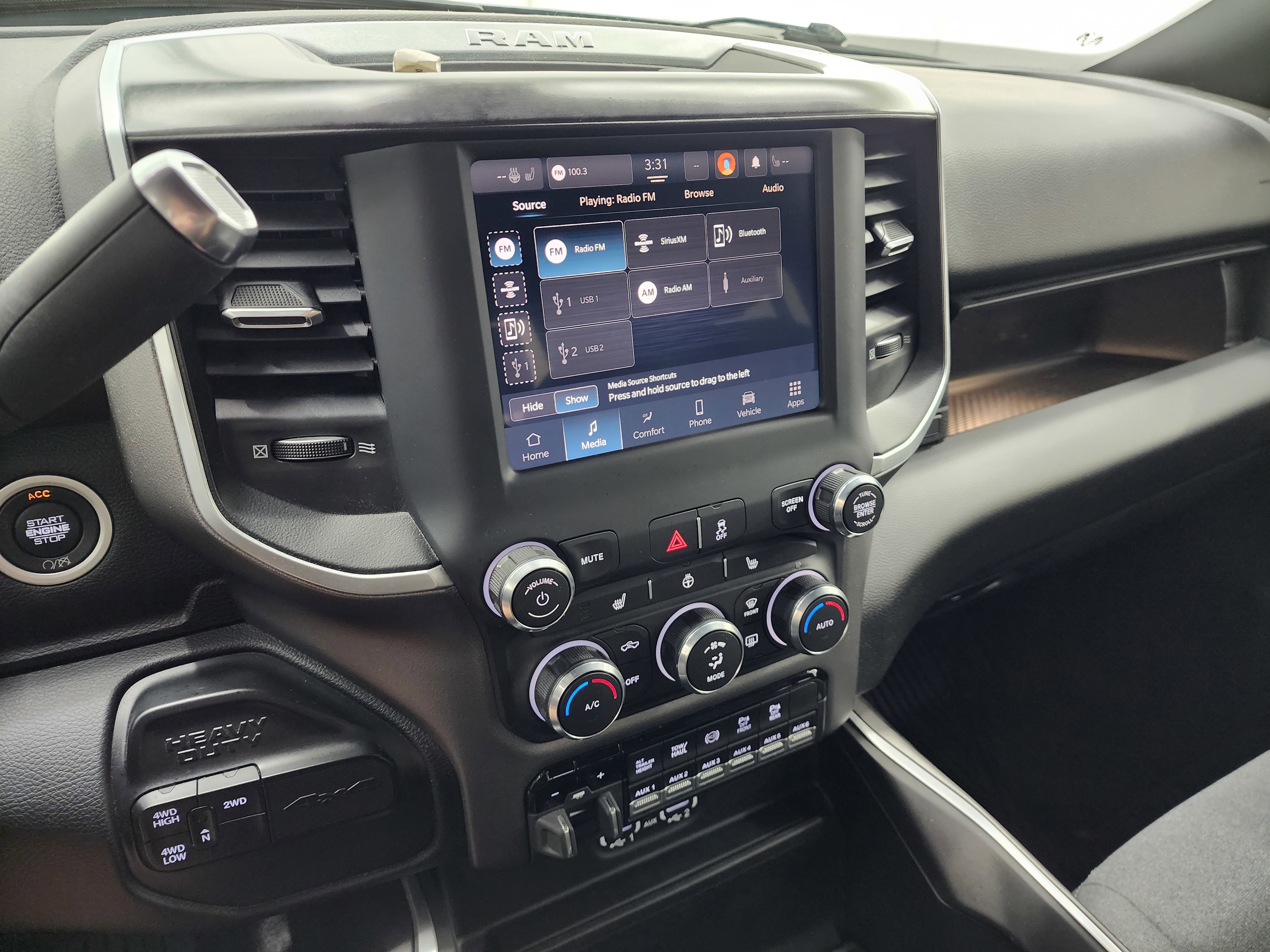 Used 2022 RAM 2500 Big Horn w/ Level C Equiment Group image 11