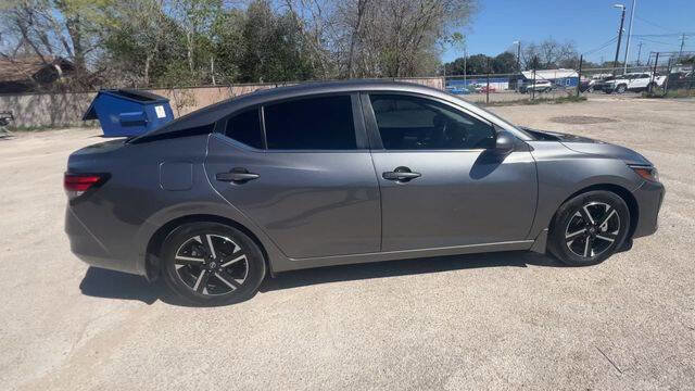 Used 2024 Nissan Sentra SV w/ All-Weather Package image 9