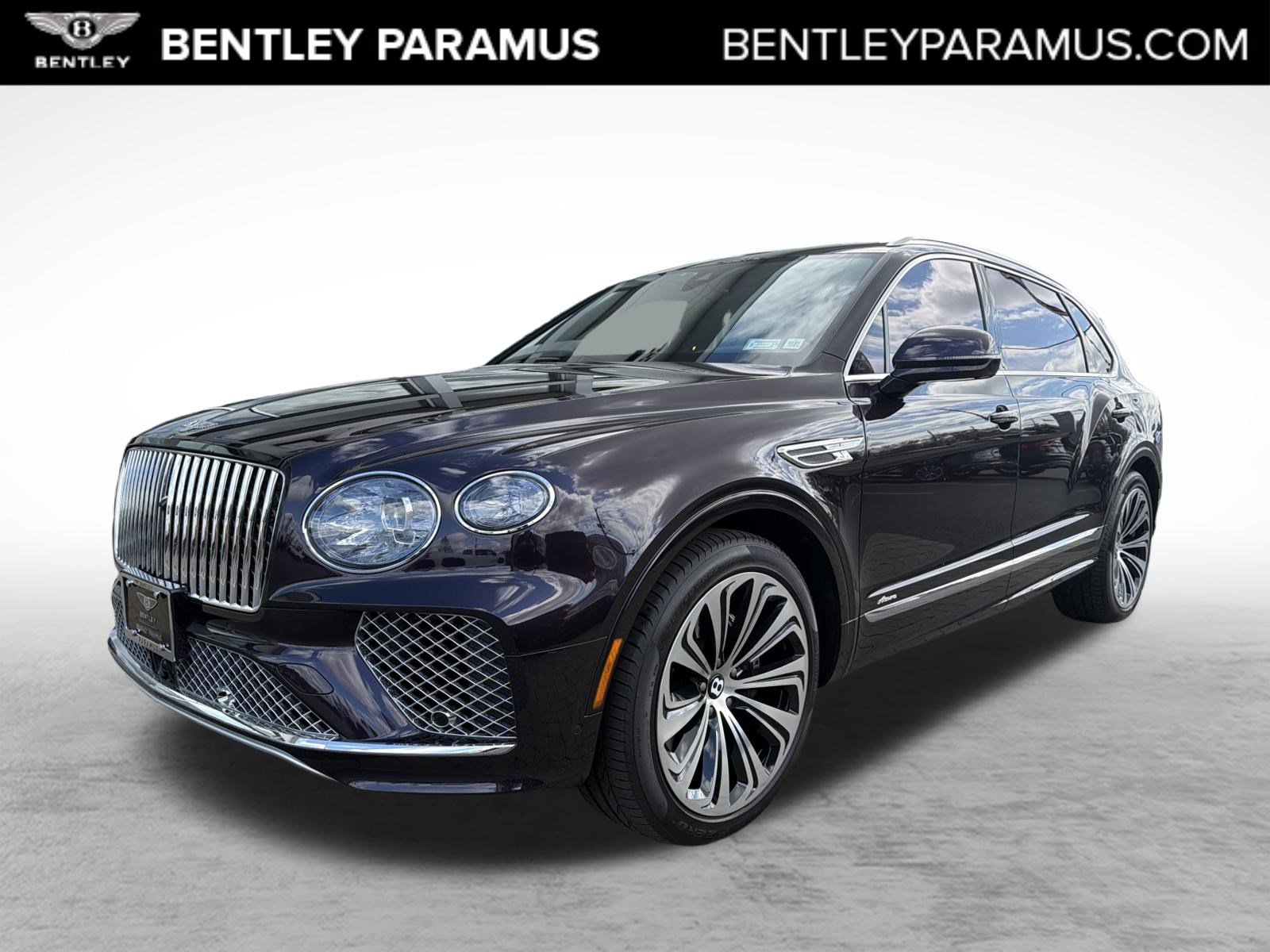Used 2024 Bentley Bentayga Extended Wheelbase AWD/4WD image 1