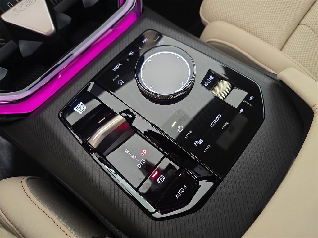 Used 2025 BMW X3 xDrive30i w/ Convenience Package image 27