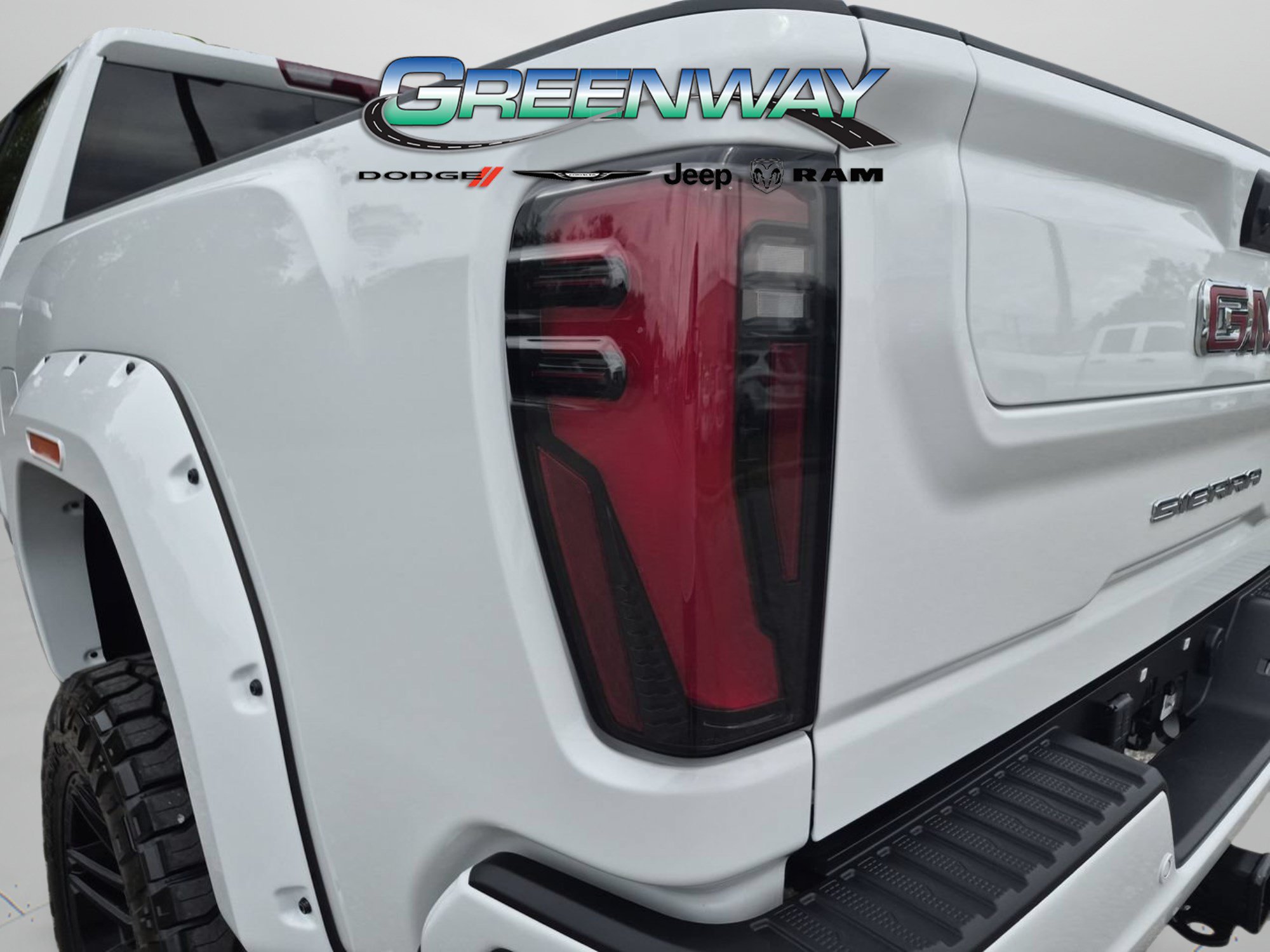 Used 2025 GMC Sierra 2500 AT4 w/ AT4 Premium Plus Package AWD/4WD image 31
