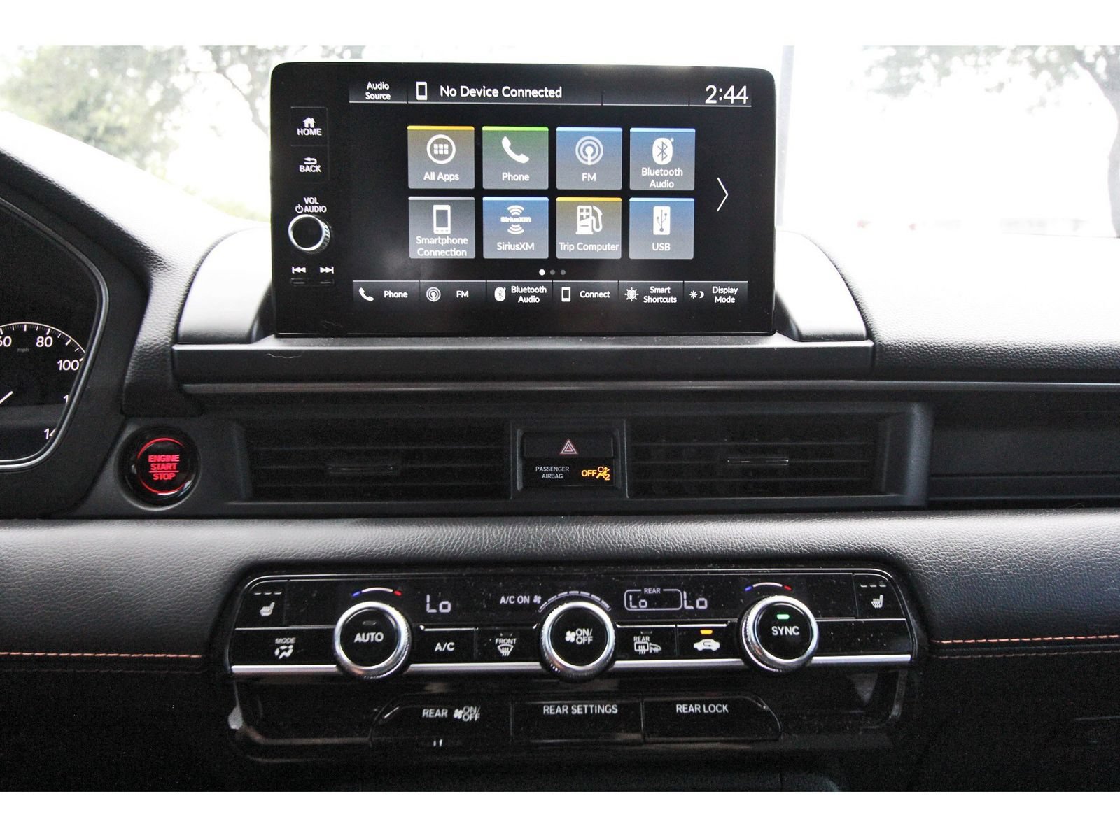 Used 2024 Honda Pilot TrailSport image 23