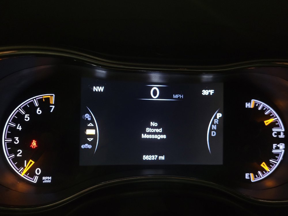 Used 2021 Jeep Grand Cherokee Limited image 23