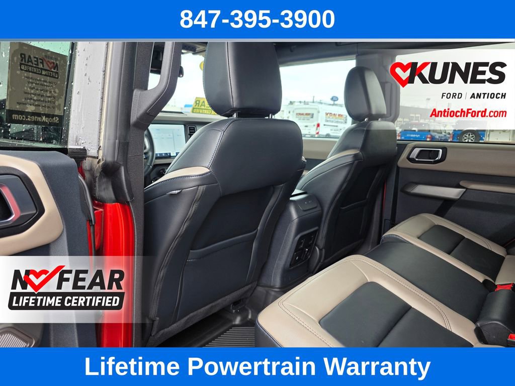 Used 2023 Ford Bronco Wildtrak image 23