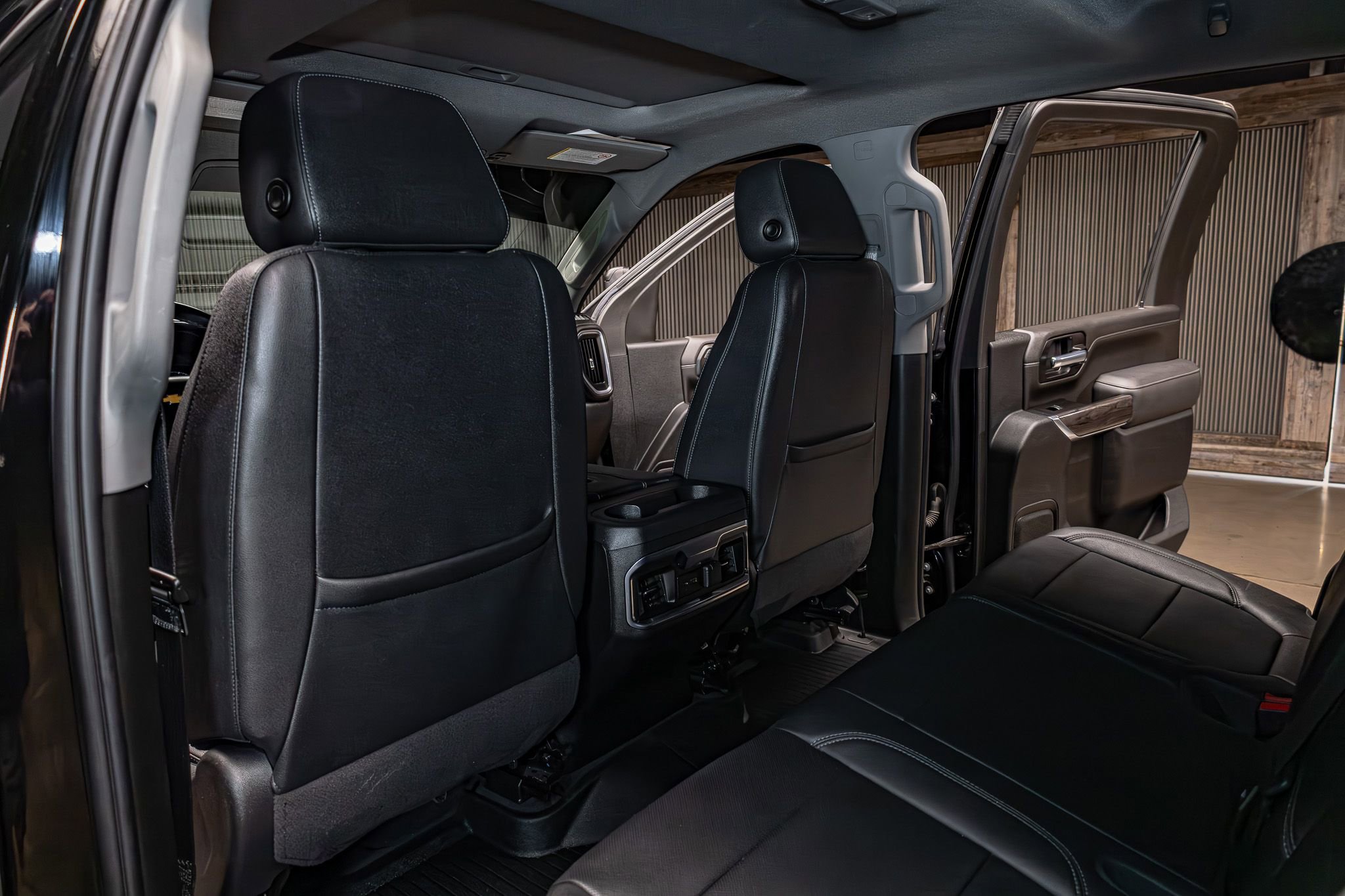 Used 2022 Chevrolet Silverado 2500 LTZ w/ LTZ Convenience Package AWD/4WD image 22