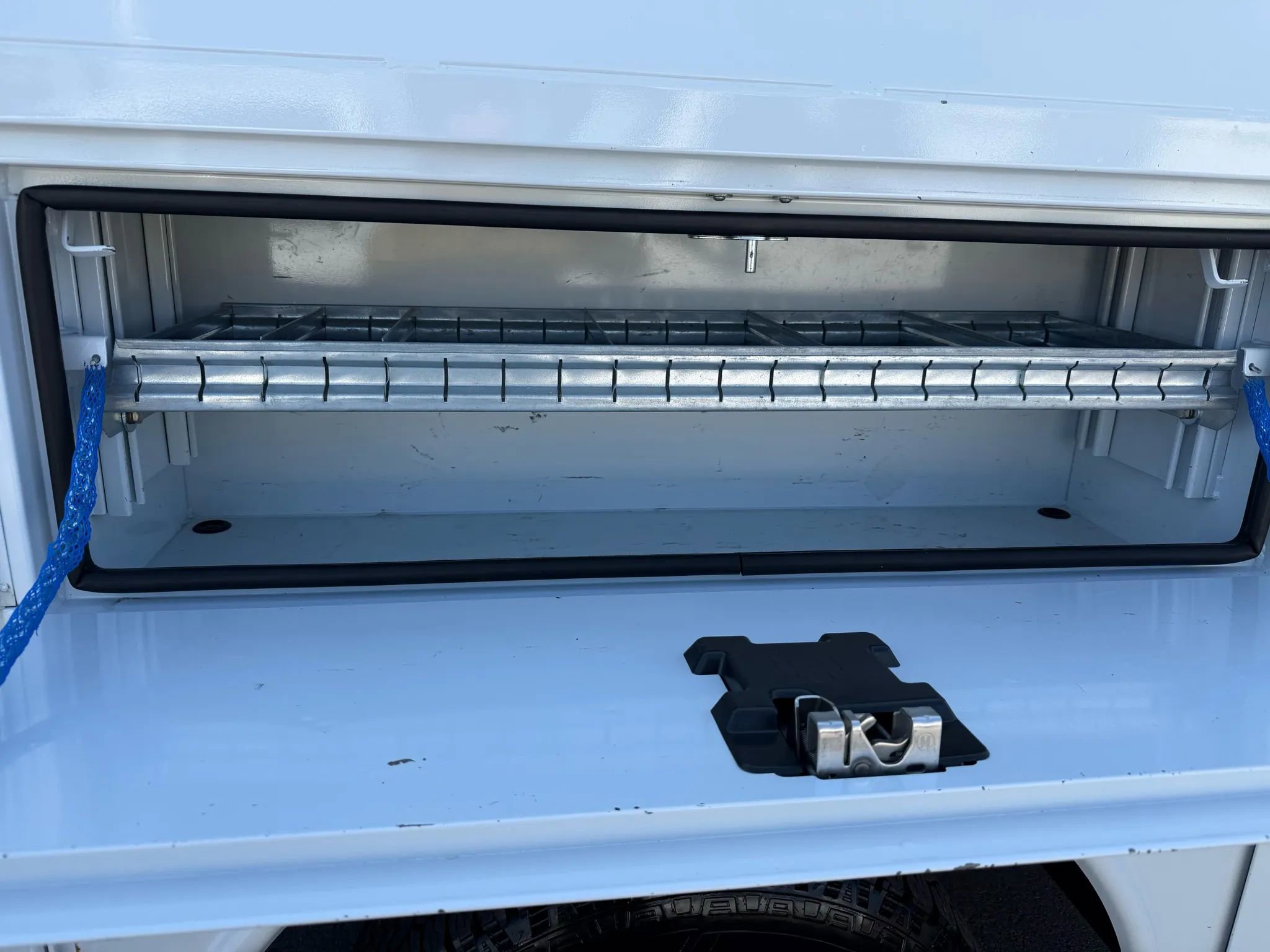 Used 2020 Ford F350 XL w/ Power Equipment Group image 8