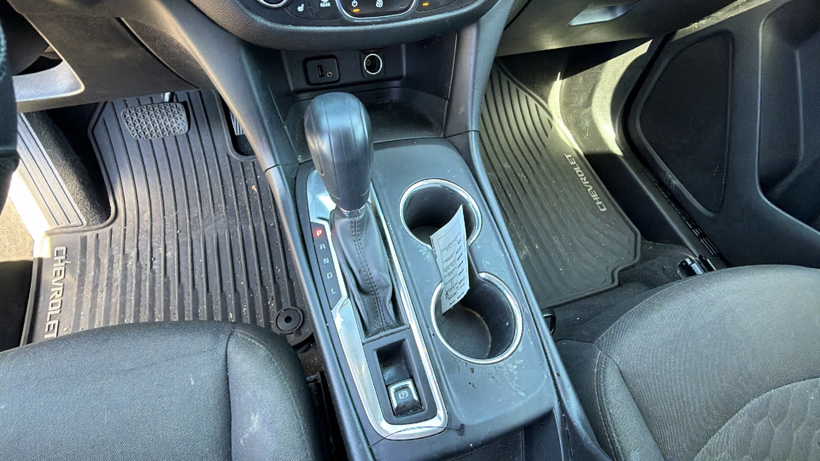 Used 2018 Chevrolet Equinox LT FWD image 30