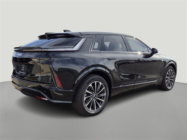 New 2026 Cadillac Lyriq Sport image 4