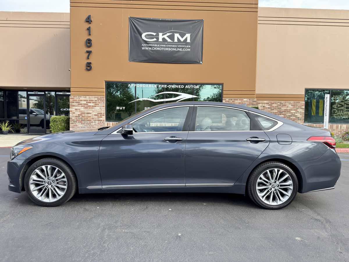 Used 2017 Genesis G80 3.8 image 3