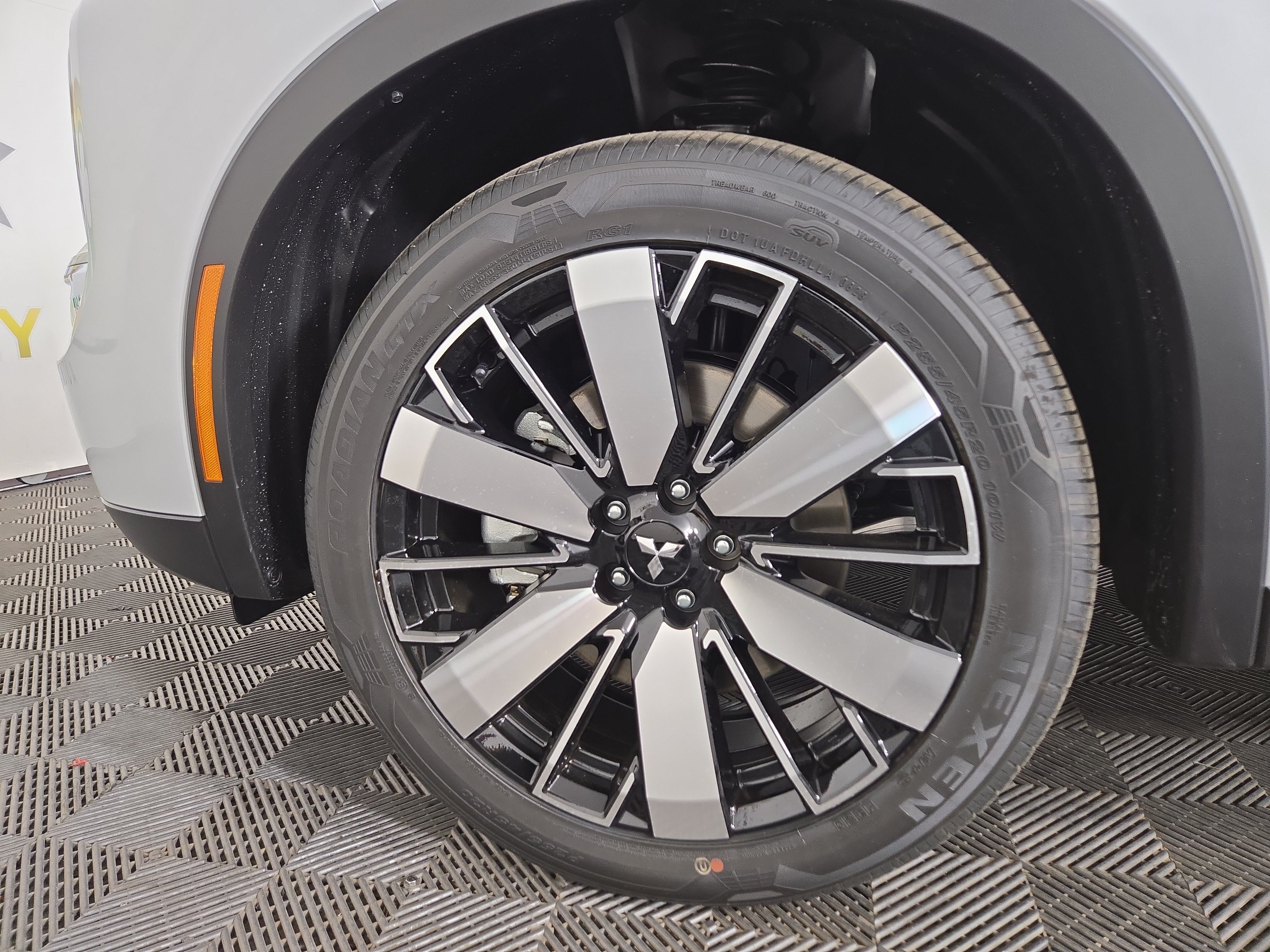 New 2026 Mitsubishi Outlander SE AWD/4WD image 34