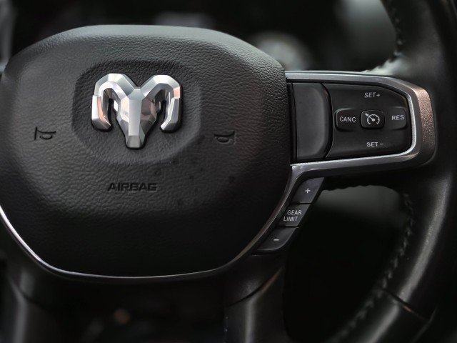 Used 2022 RAM 1500 Laramie AWD/4WD image 24