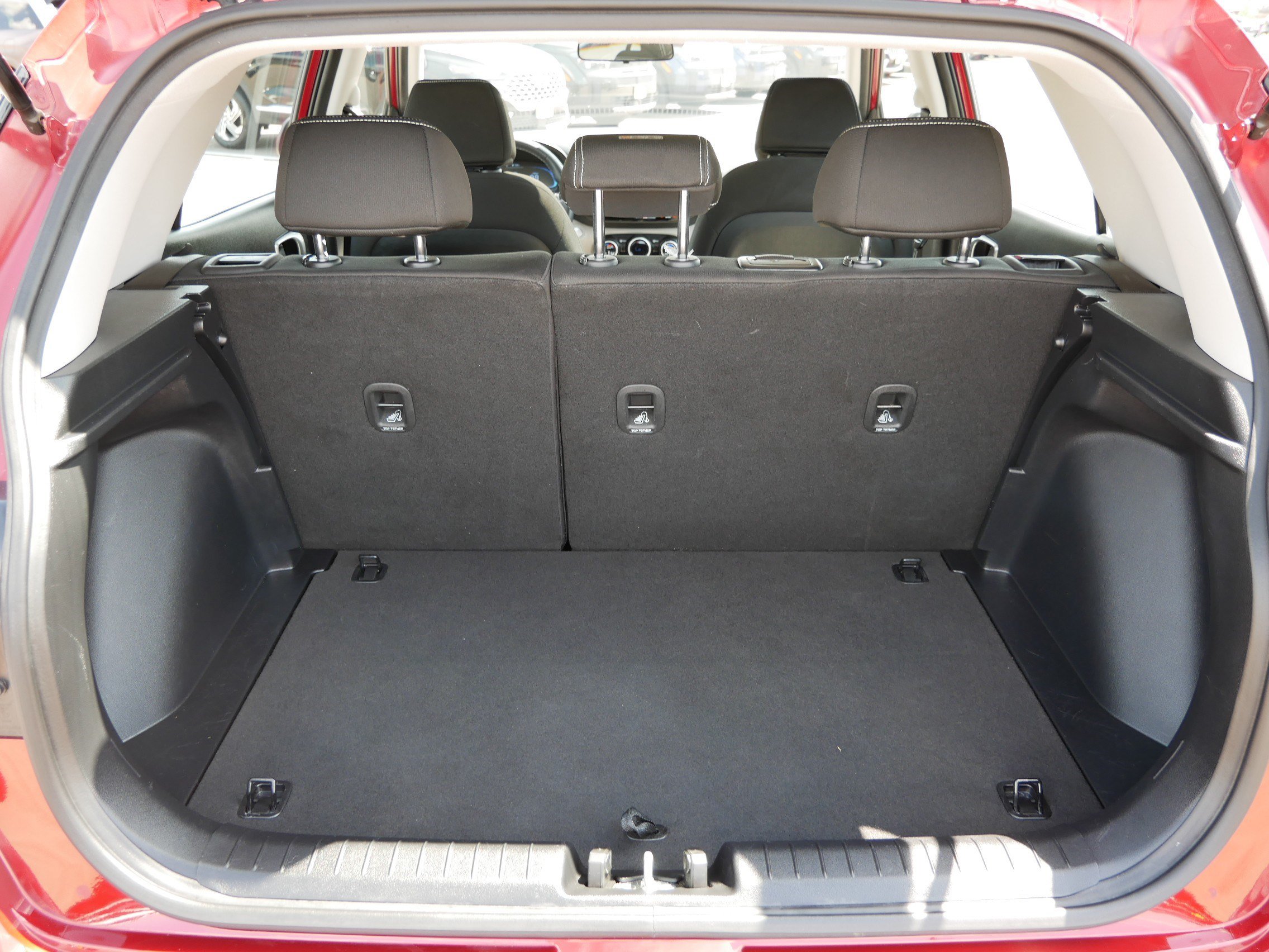 Certified 2024 Hyundai Venue SEL FWD image 18